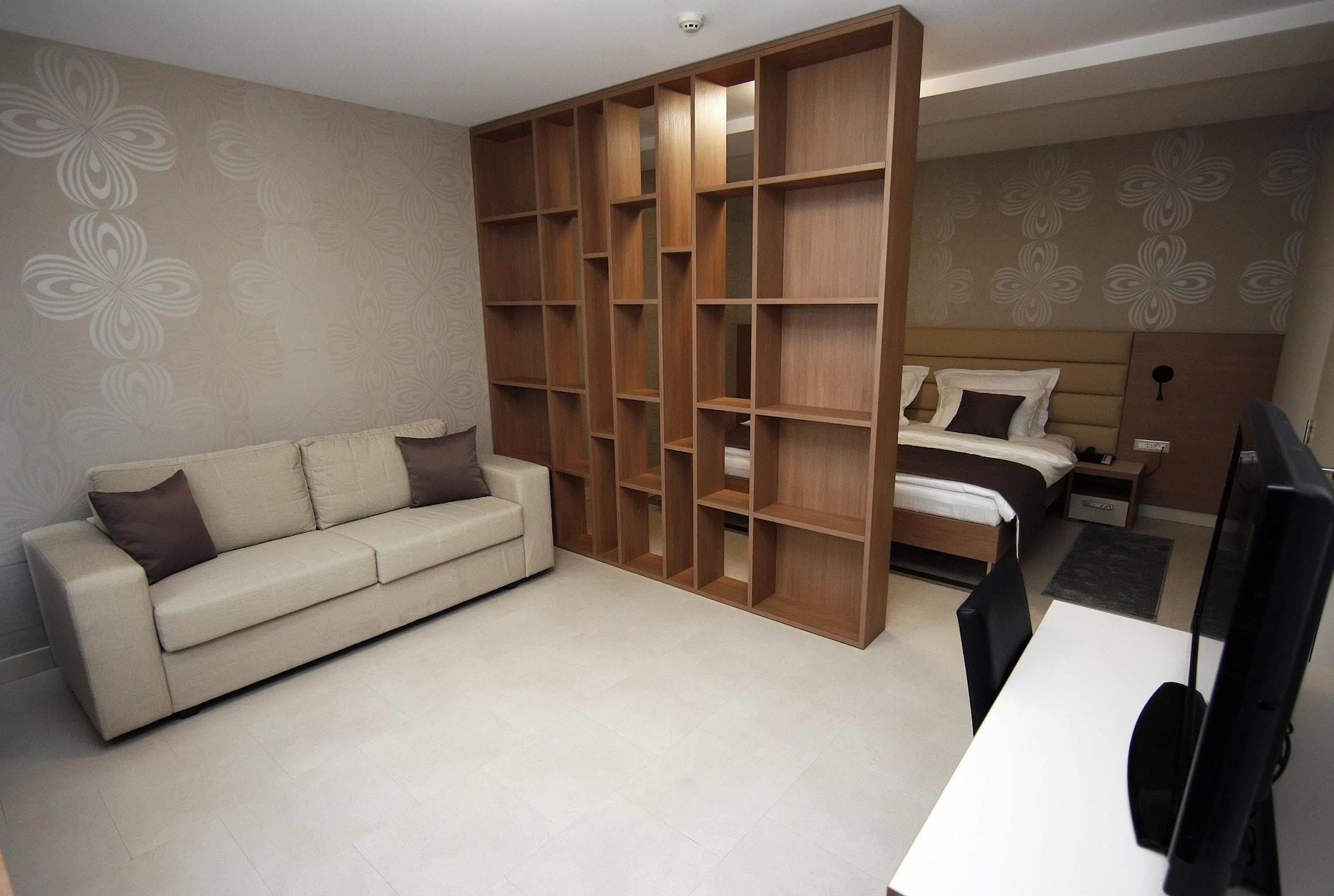 Srbija Garden-free Parking 4* Belgrade
