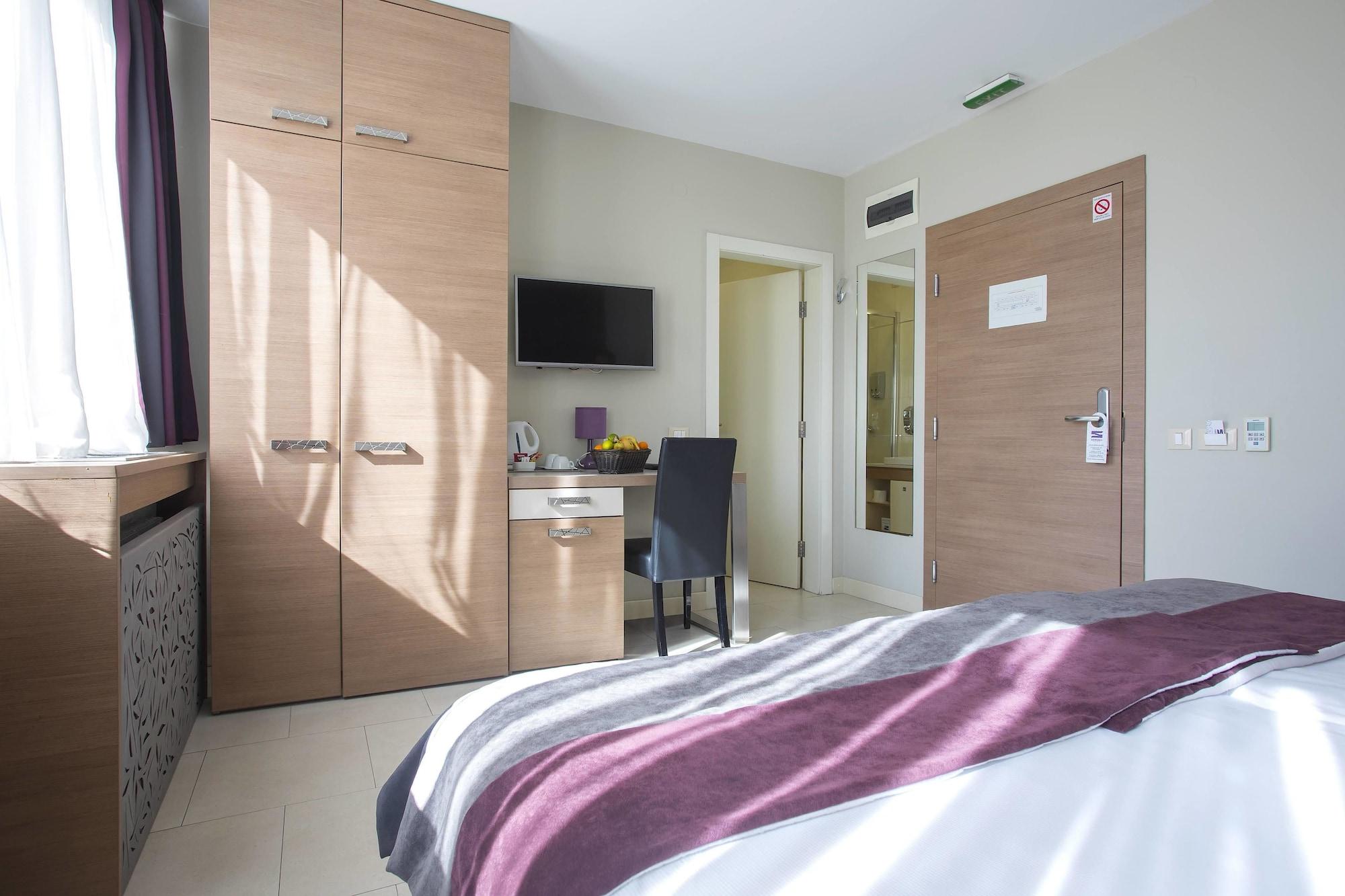 Srbija Garden-free Parking Hotel
