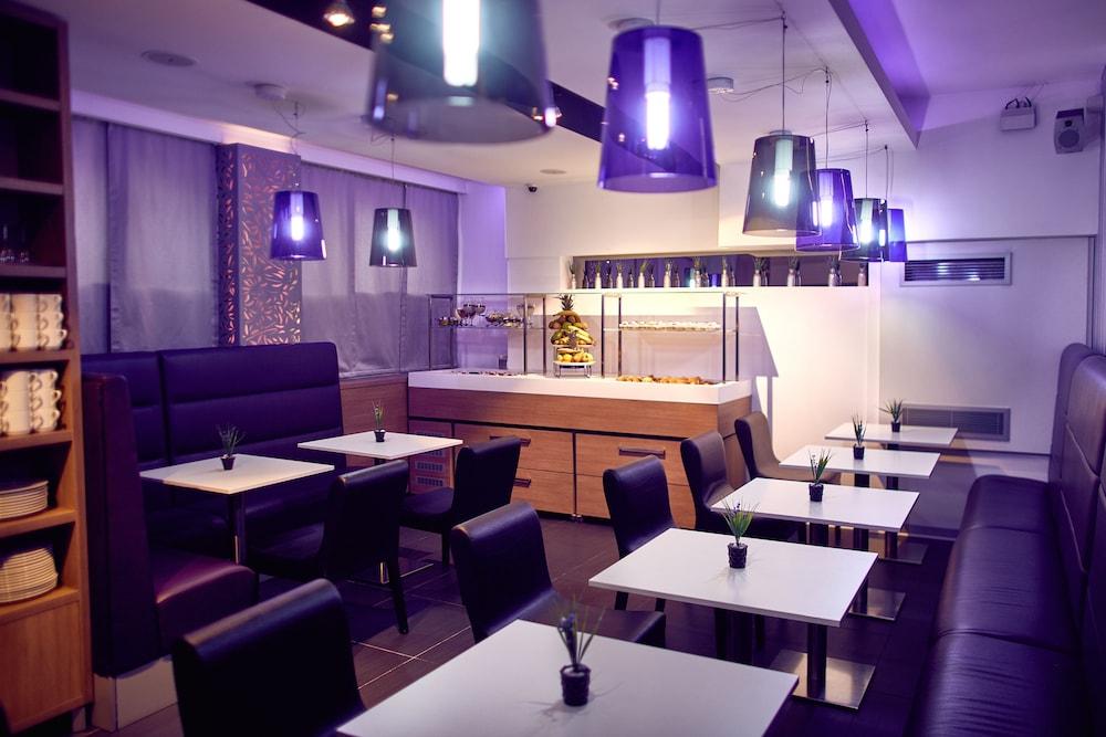 Srbija Garden-free Parking Hotel