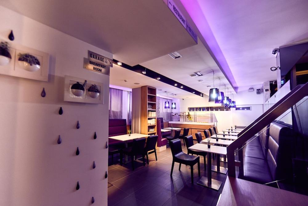 Hotel Srbija Garden-free Parking