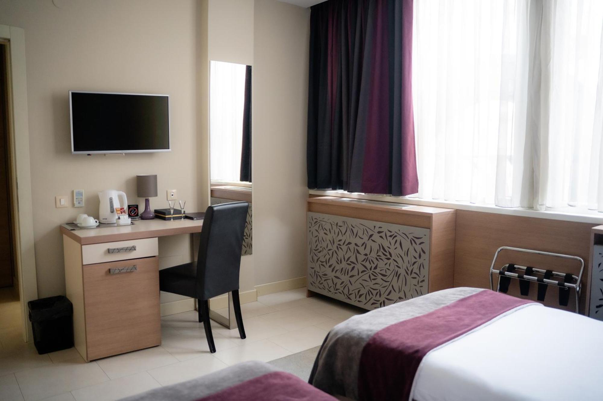 Srbija Garden-free Parking Hotel