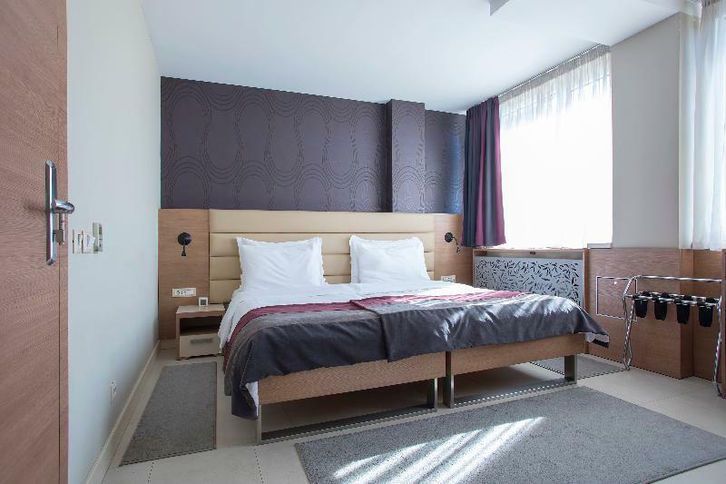 Hotel Srbija Garden-free Parking